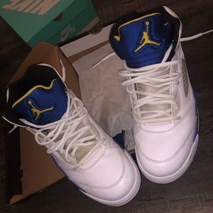 Jordan retro 5 “Laney”